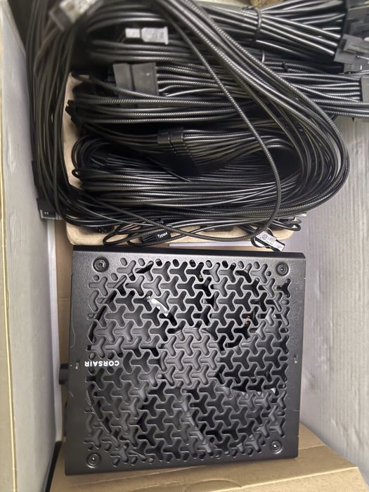 Sursa Corsair 850W Modulara