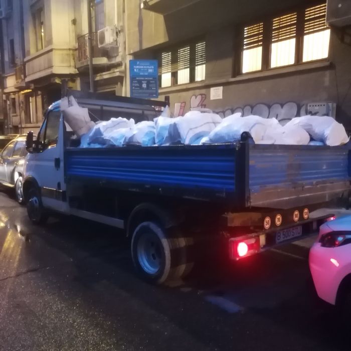 Transport moloz firma autorizata