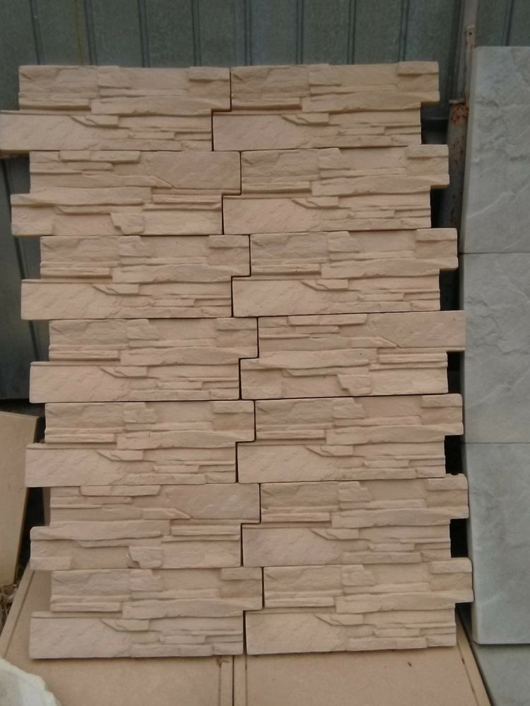 Matrite forme tipare piatra decorativa aplicată beton perete