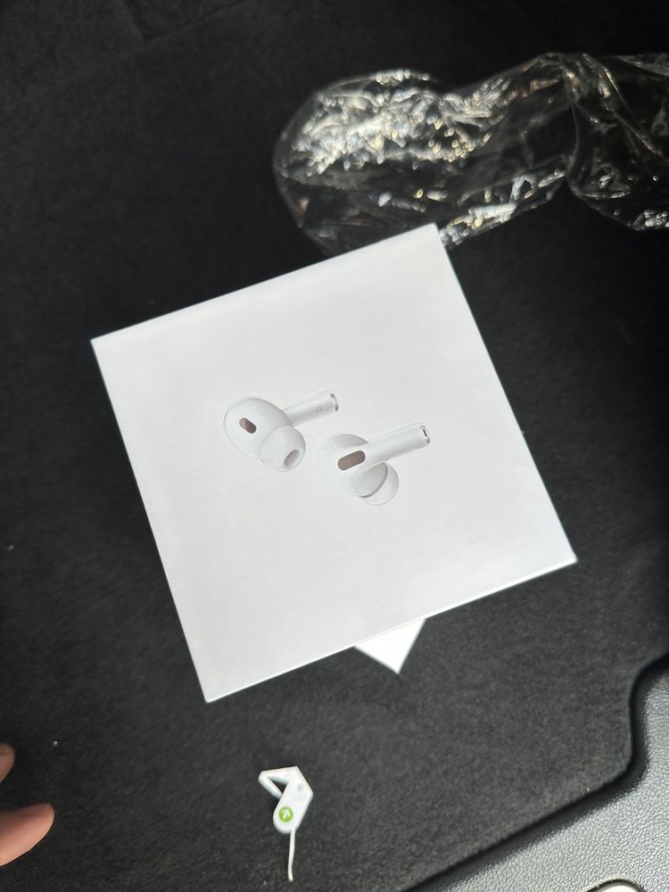 AirPods Pro 2 слушалки