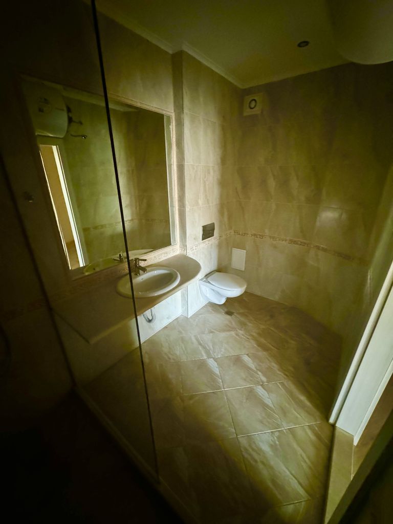 Продава се Двустаен апартамент в Варна, м-т Зеленика - 105 кв.м за 1785 €/кв.м - Снимка #6