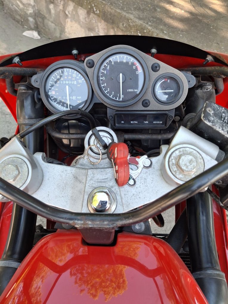 Yamaha fzr 600 а2