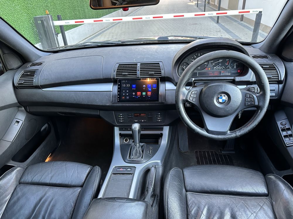 BMW X5 4.4 benzina volan dreapta