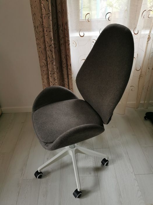 Vând scaun ergonomic
