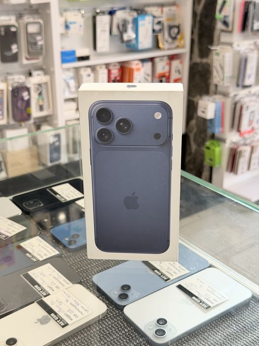 Apple iPhone 17 Pro Max 512GB Deep Blue