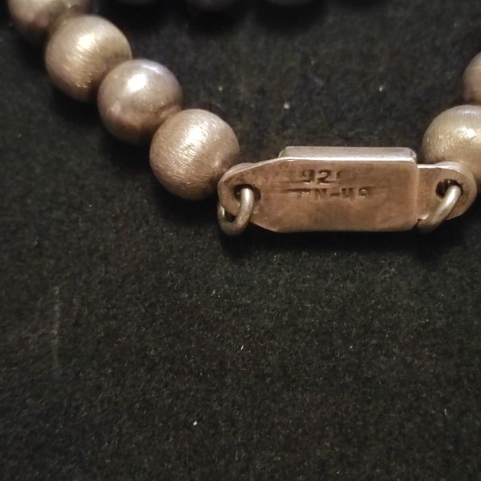 Сребърна огърлица