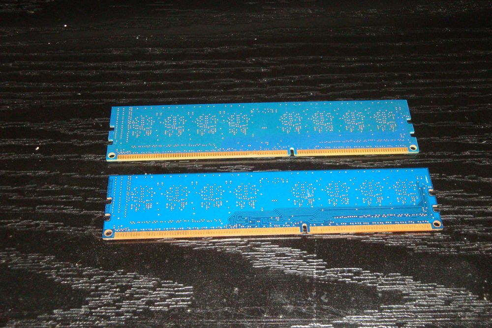 memorie ram ddr3 4gb dual ch ( 2x 2GB ) PC3 12800 Hynix
