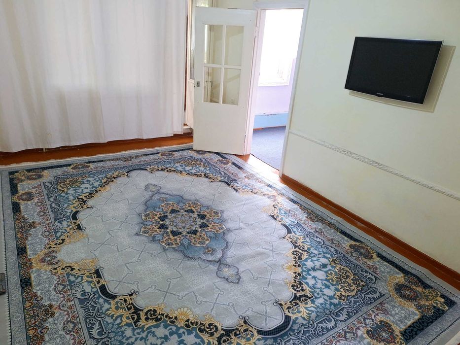 Продам свою 1в2/2/4 Эко базар М.Феруза