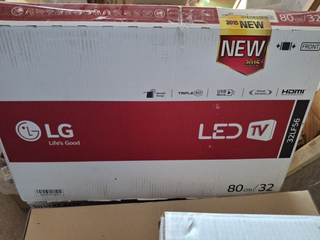 телевизор LG 32 " -  модел 2015 г.