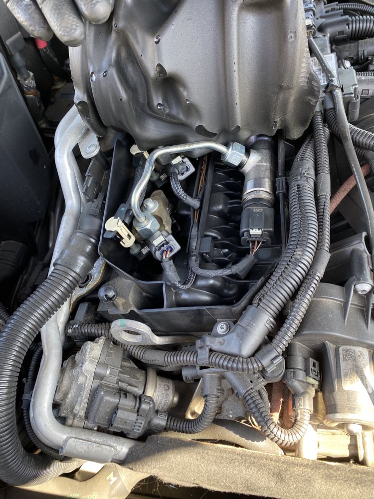 Motor, injectoare, turbină, racitor de gaze BMW Seria 7 G11 3.0 d