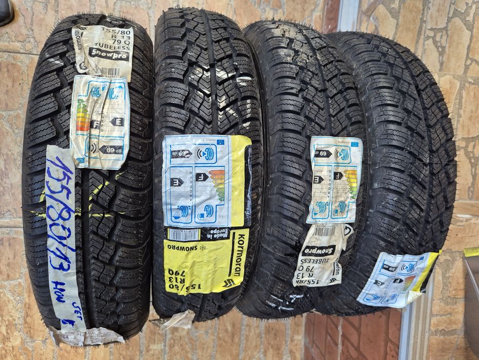 Vând cauciucuri 155/80/13 M+S noi nouțe imp Germania