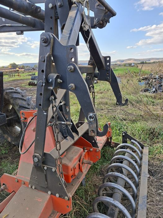 Vand  suport  semanatoare