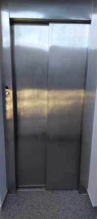 Врата за асансьор инокс