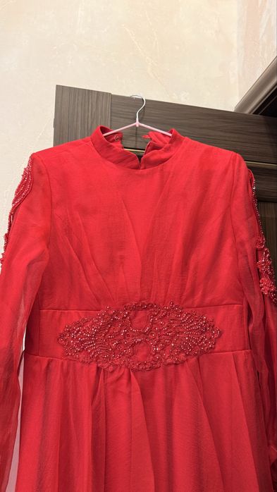 Вечернее платье  из органзы