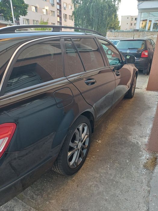 Mercedes C clas fab 2008 -285 mii km reali