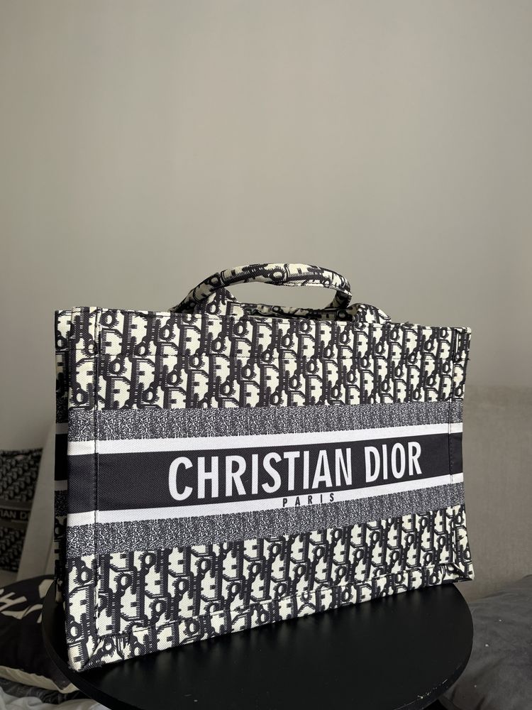 Geanta Christian Dior