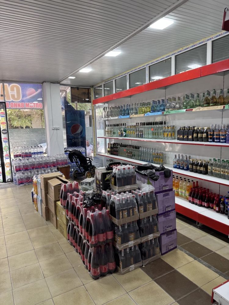 Продаётся магазин в городе Навоий