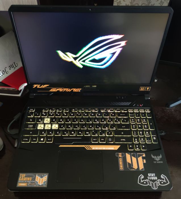 Ryzen 7 3750 with Radeon Vega