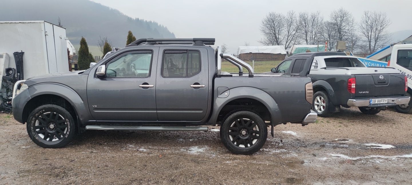 Usa-bena nissan navara pathfinder