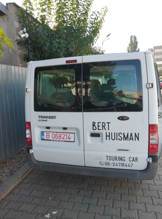 Ford transit persoane 9 locuri neinmatriculat adus olanda