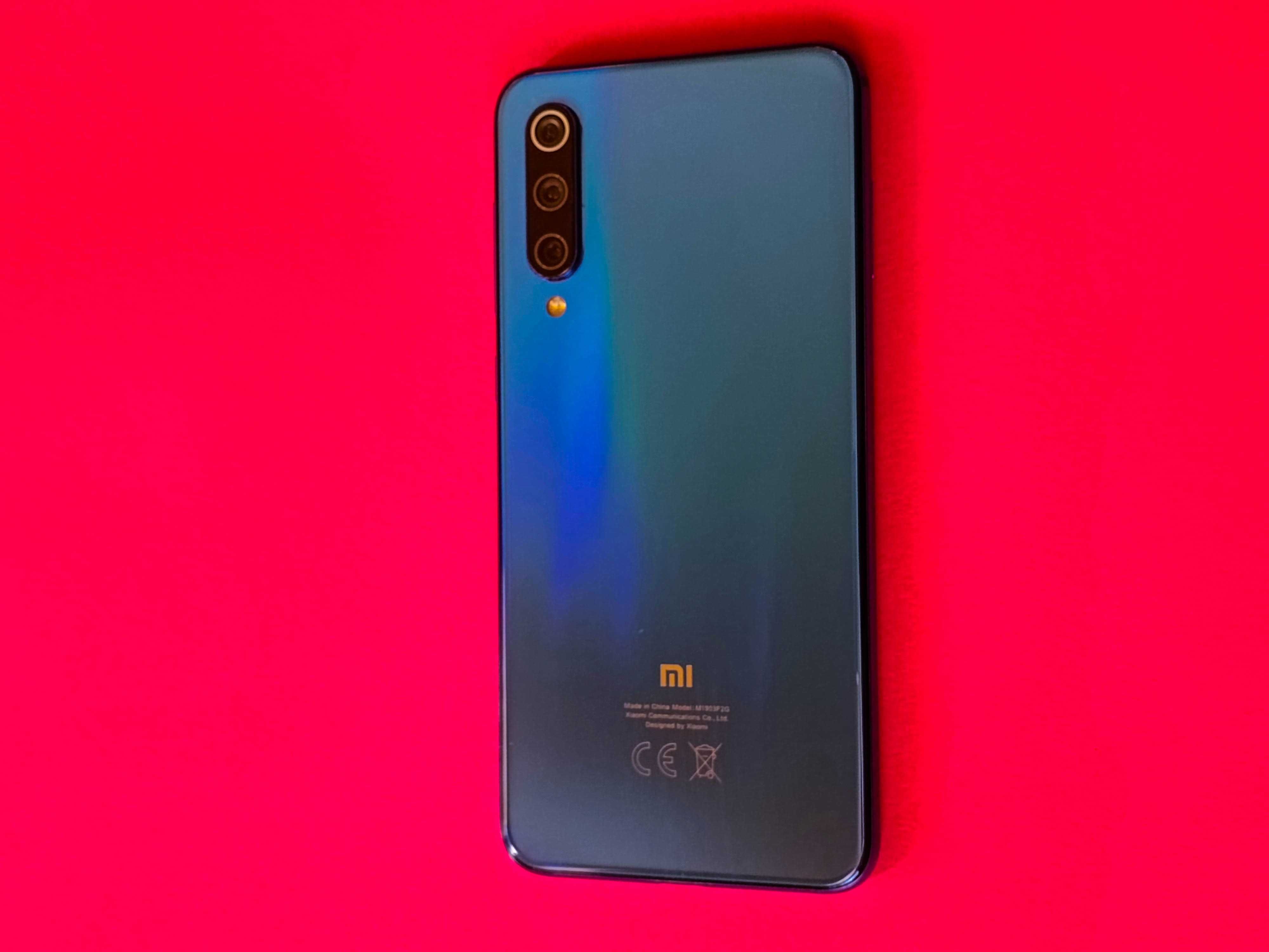 Xiaomi Mi 9 SE 64 Gb, dual SIM, Blue