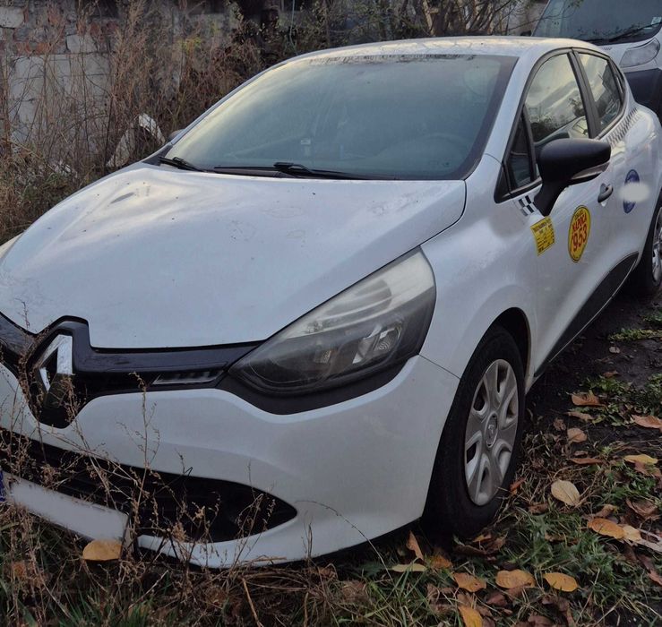 Autorizatie taxi cu Renault Clio 2016