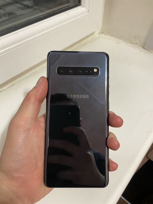 Срочно продам Samsung S10 5G 256 gb!!