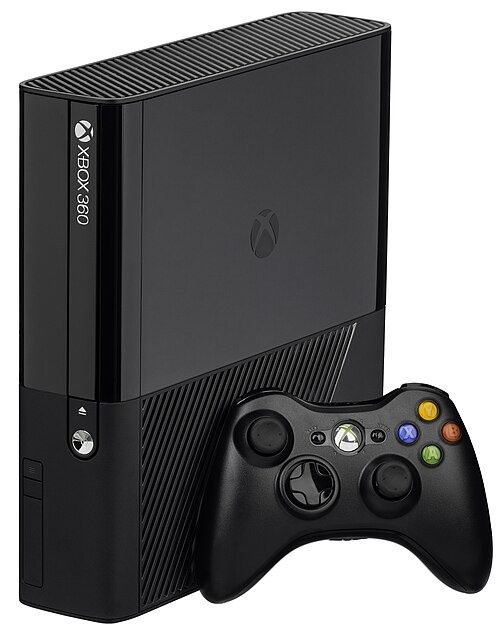 Xbox 360 E 500Gb в хорошем рабочем состоянии