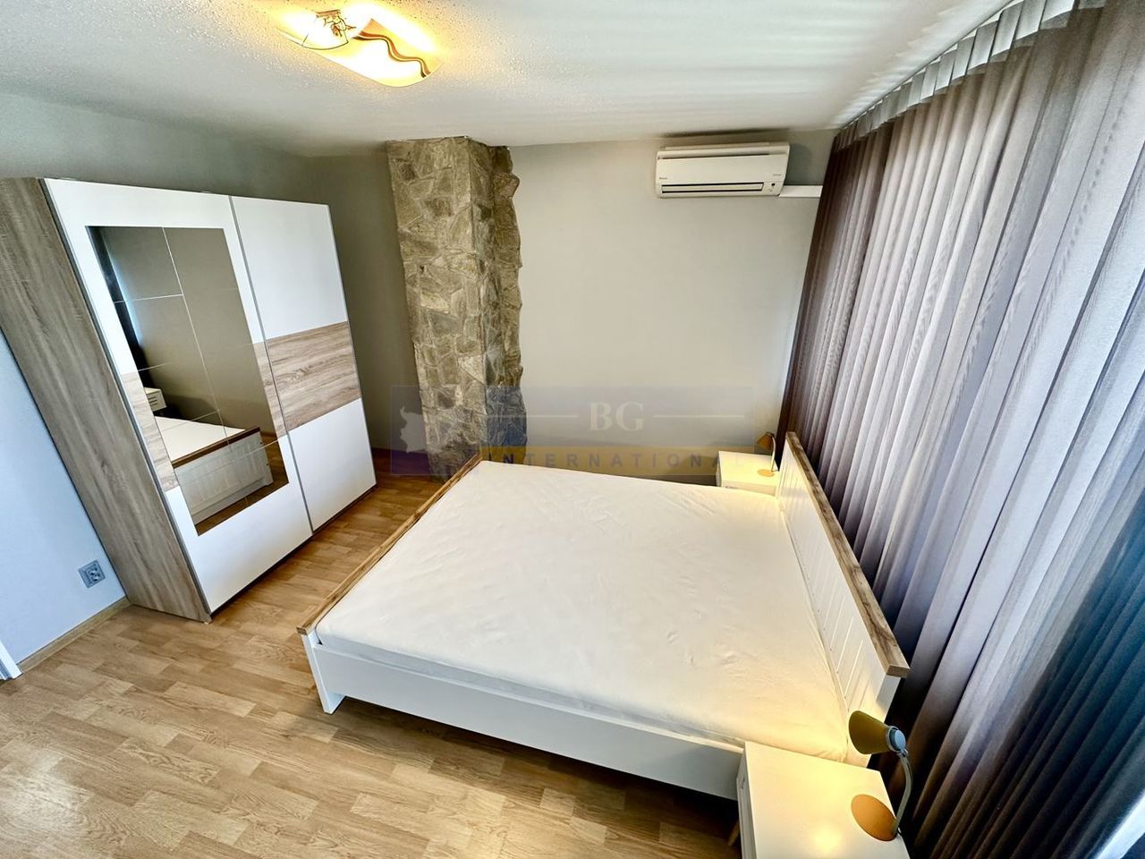 Продава се Къща в Черноморец - 240 кв.м за 2738 €/кв.м - Снимка #4