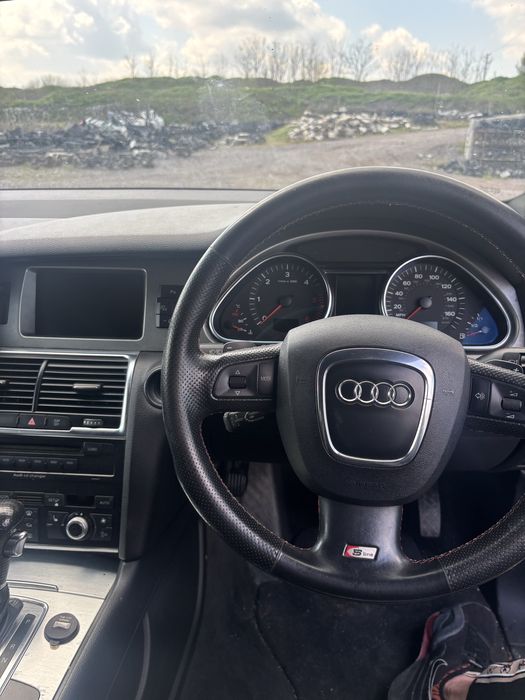 Audi Q7 Sline * На части*