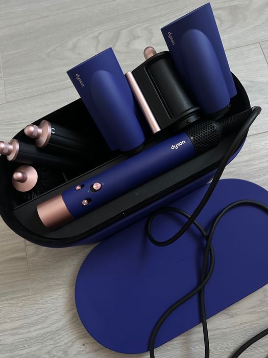 Dyson Airwrap along Complete – Indigo/Rose Gold