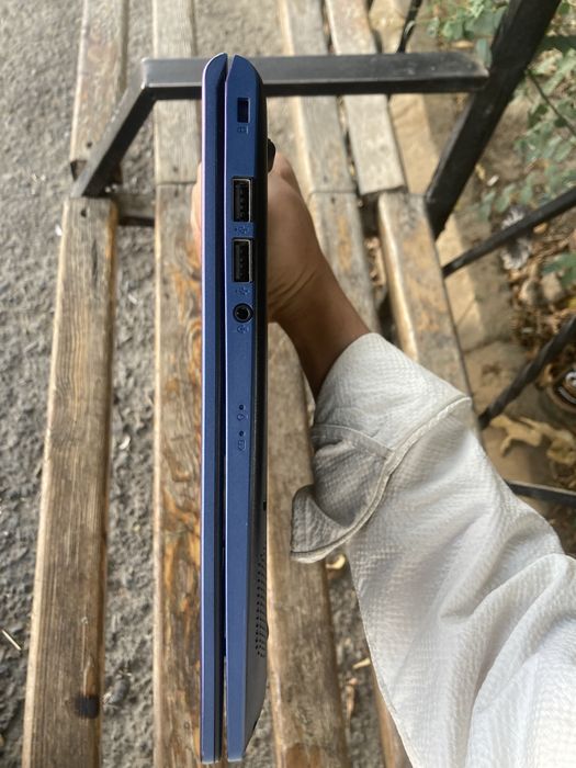 Asus vivobook X415J