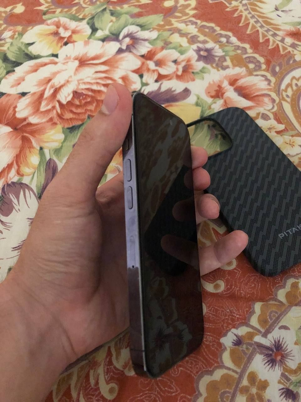 iPhone 14 pro variant