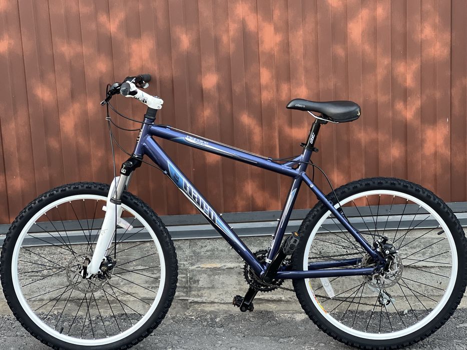 Велосипед Haro  ( trek giant merida scott cube centurion