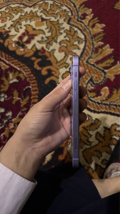 Срочно продаётся Iphone 12 purple 128 gb