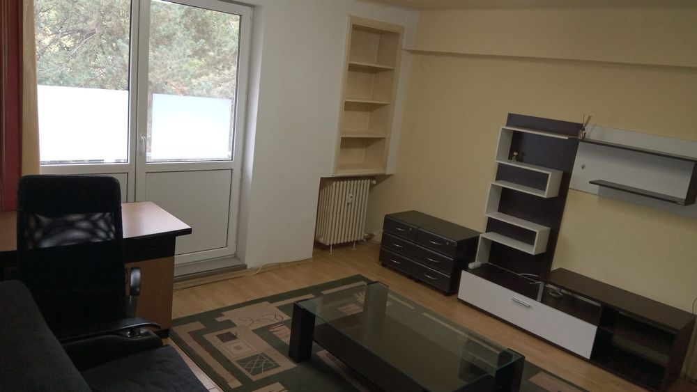 Proprietar. Apartament ultracentral, et.1, English Park