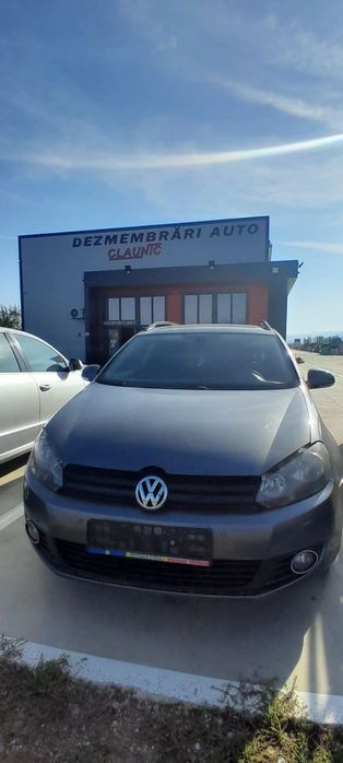 Dezmembram VW Golf VI 1.6 TDI CAYC