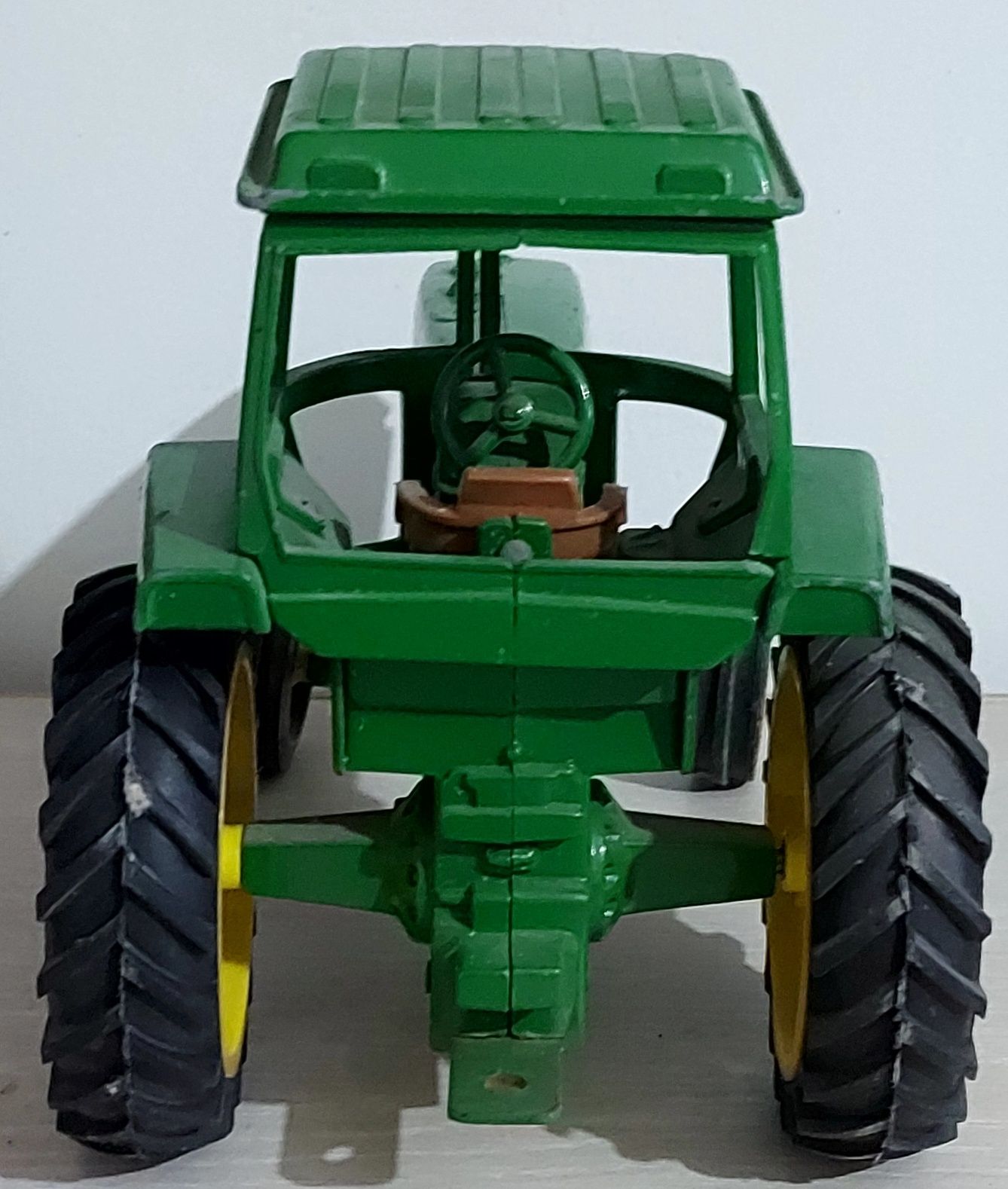 Tractor cu remorcă de colecție ERTL