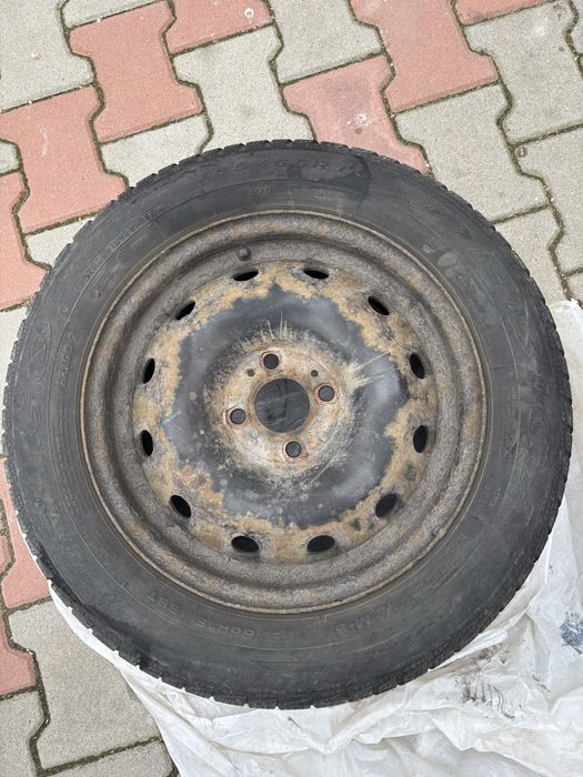 Vand patru roti 185/65 R15 88T