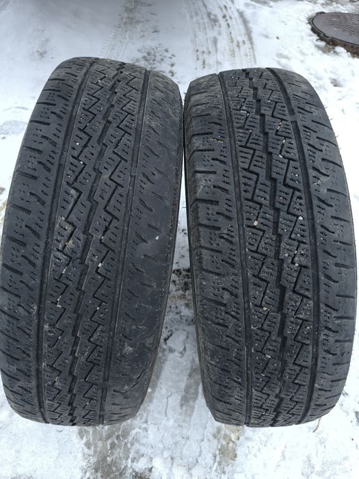 Шины б/у. В хорошем состоянии. Размер 215/65 16С