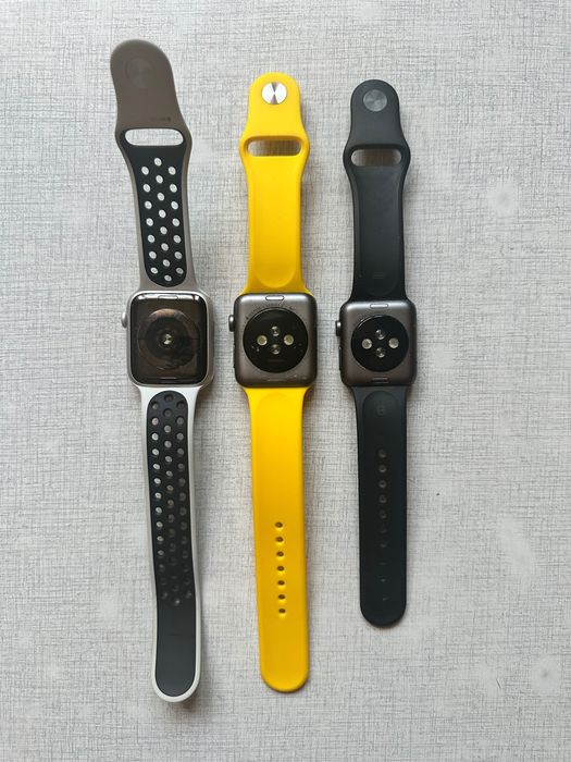 Продам свои Apple Watch 1 , 3 NIKE plus