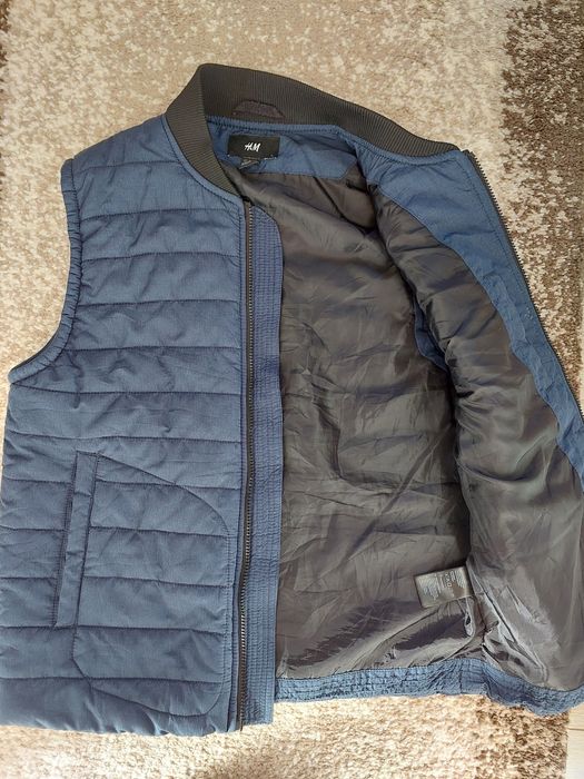 Vesta dama H&M, marimea L