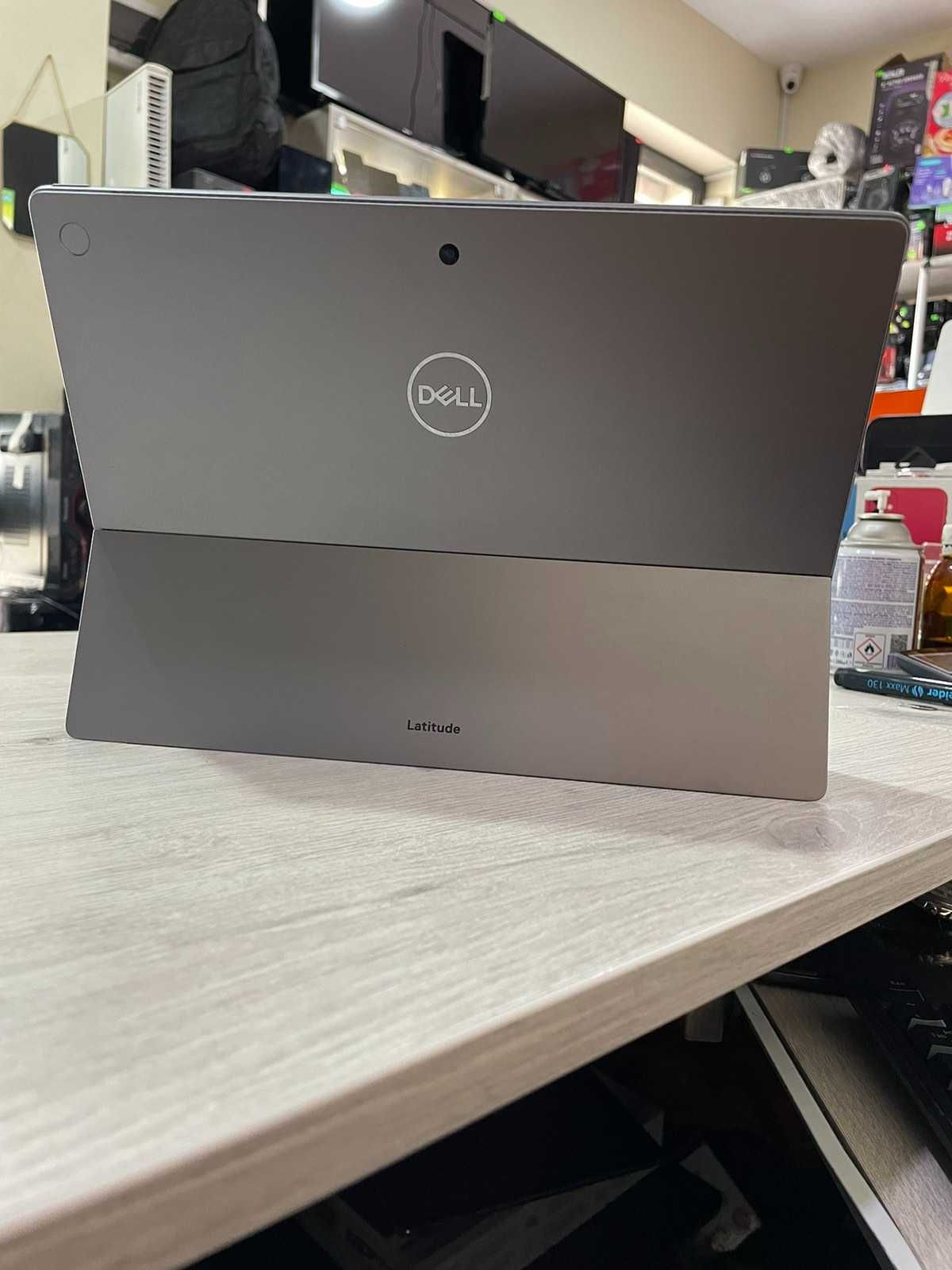 Лаптоп Dell Latitude 7320 Detach