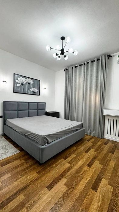 Квартира в центре 3/3/4. 75м2. Высокопотолочка