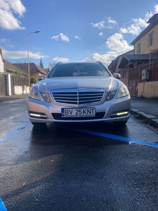 Mercedes E200 7 locuri 7 Gtronic