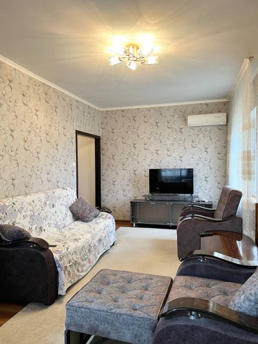 Авиасозлар-1.Кадышева.Школа №61.Бассейн .