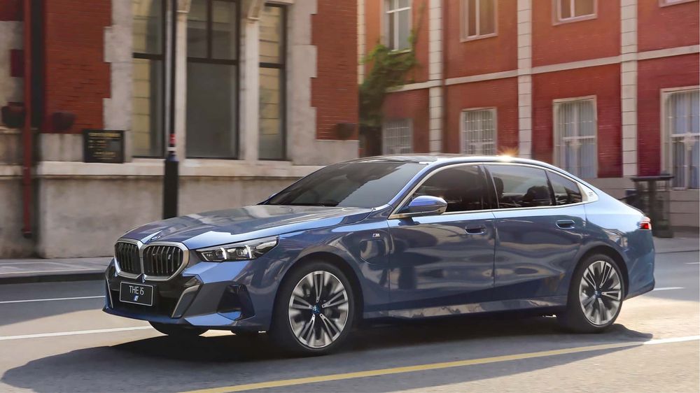 Bmw i5 50 l двух маторный 2025