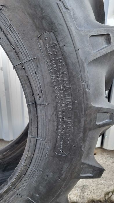 Anvelope rezistente de calitate agricole 11.2-24 OZKA cu 12 pliuri