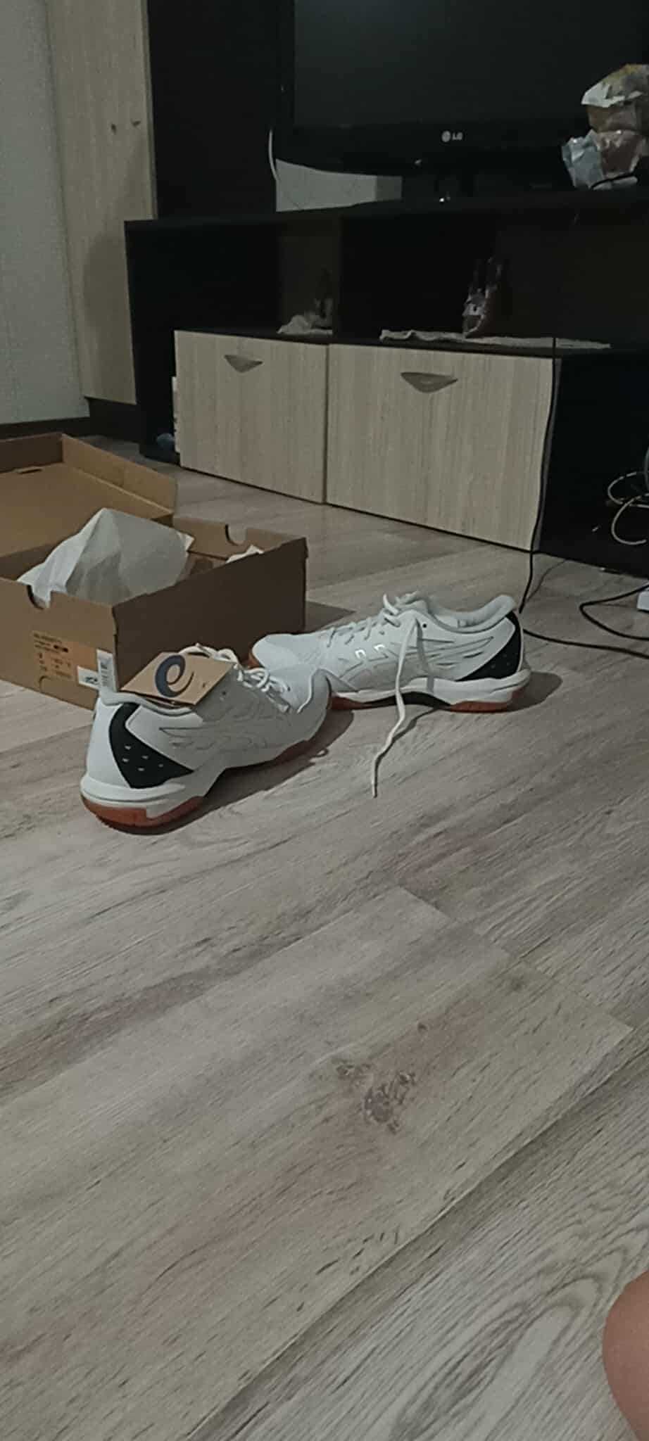Мъжки маратонки за волейбол ASICS GEL-ROCKET 11 1071A091..101