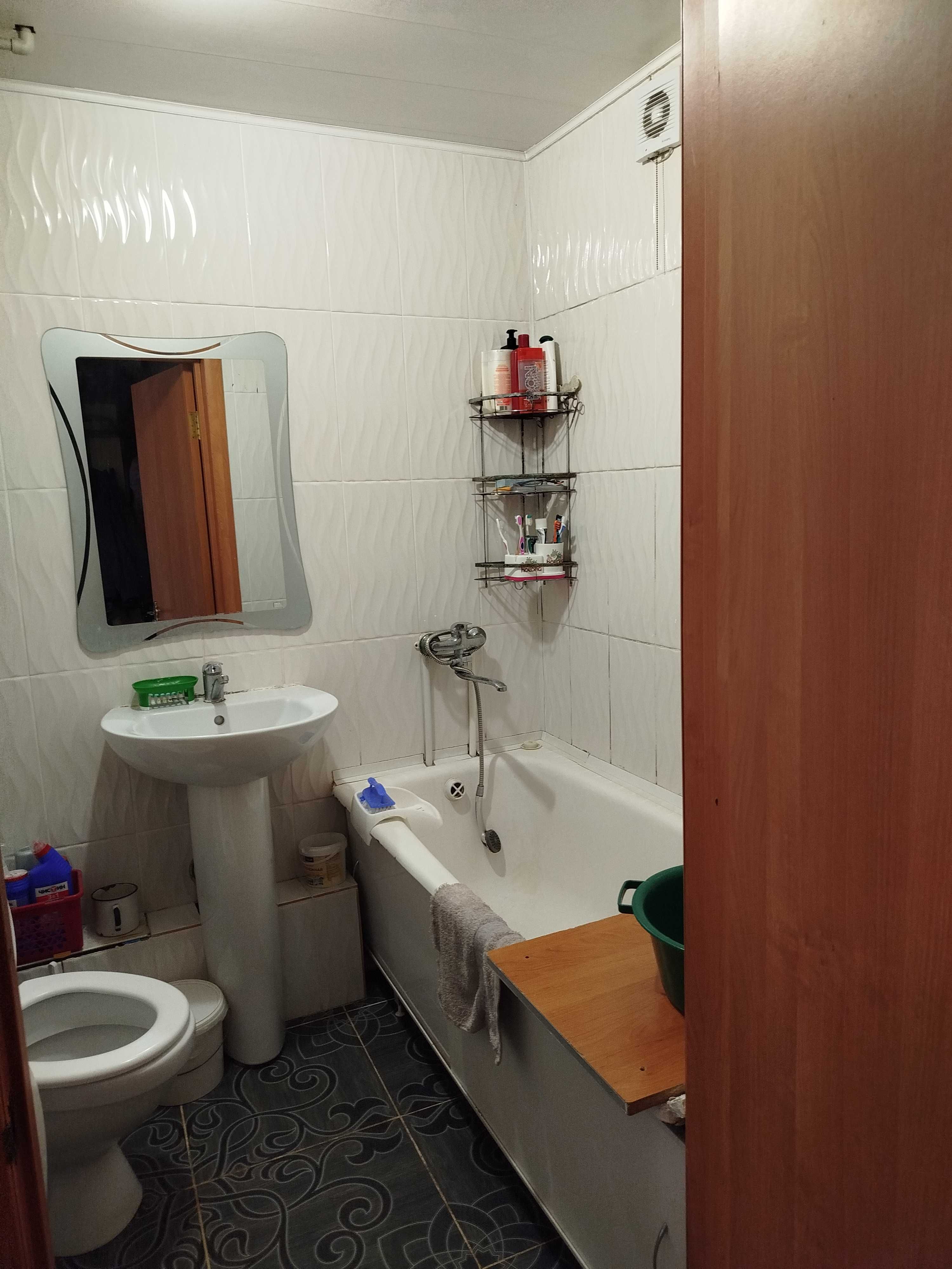 продам 3 комн кв